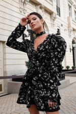 Блуза с чокером “Paris”