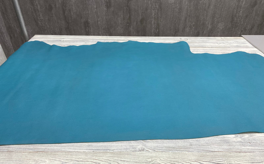 Luxury Tannery Sea Wave (1,3-1,5 мм),  цв. Синий, натуральная кожа