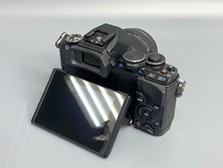 Olympus OM-D E-M10 kit 14-42mm