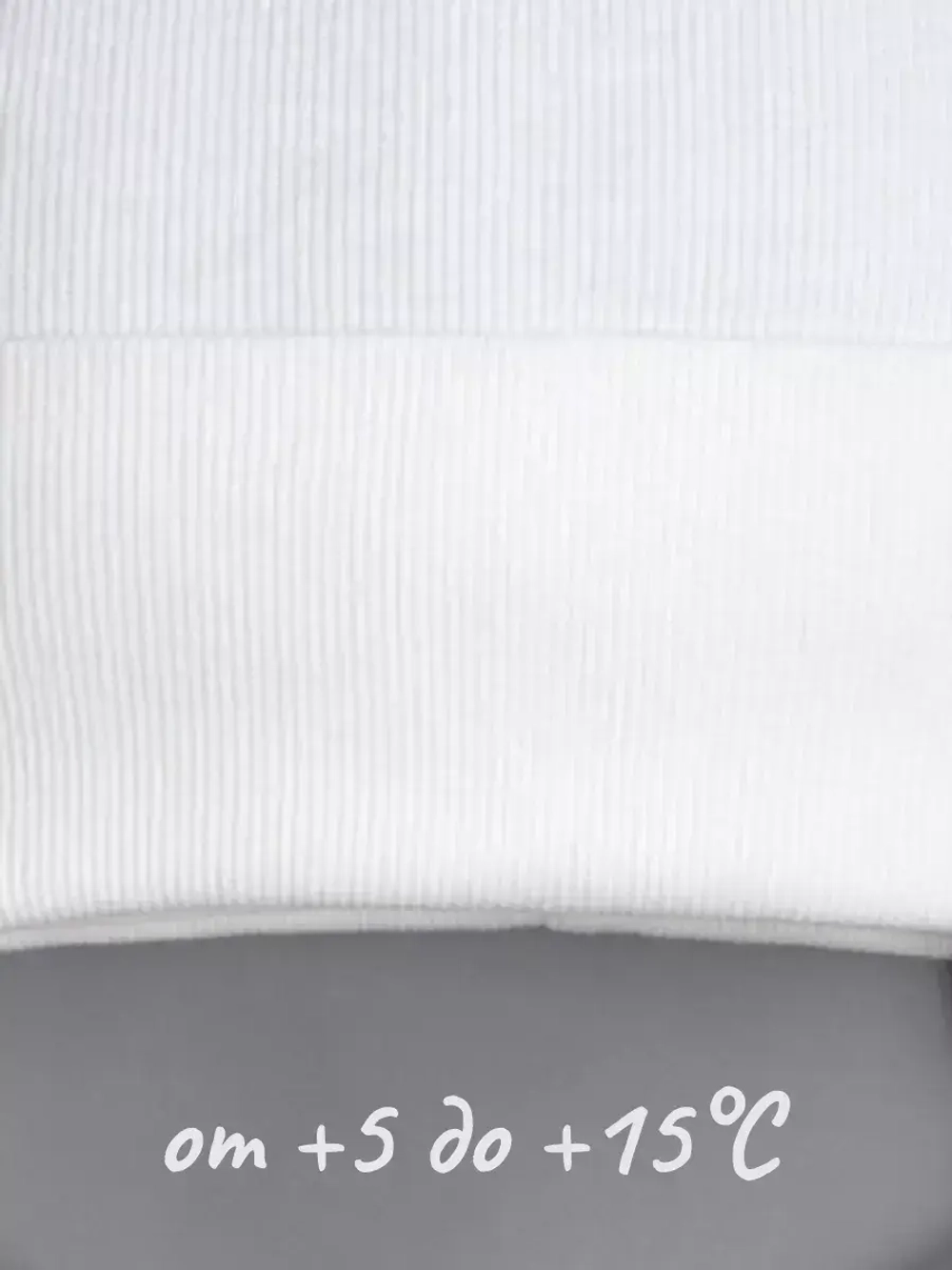 Шапка с ушками для девочки трикотажная на завязках