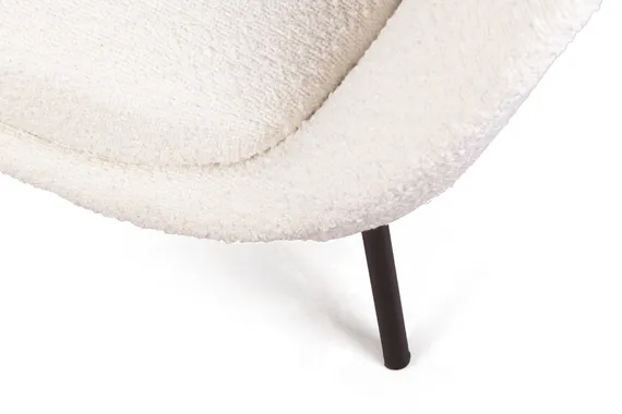 Лаунж-кресло Couture в обивке из белого букле | Купить в Hallberg.ru