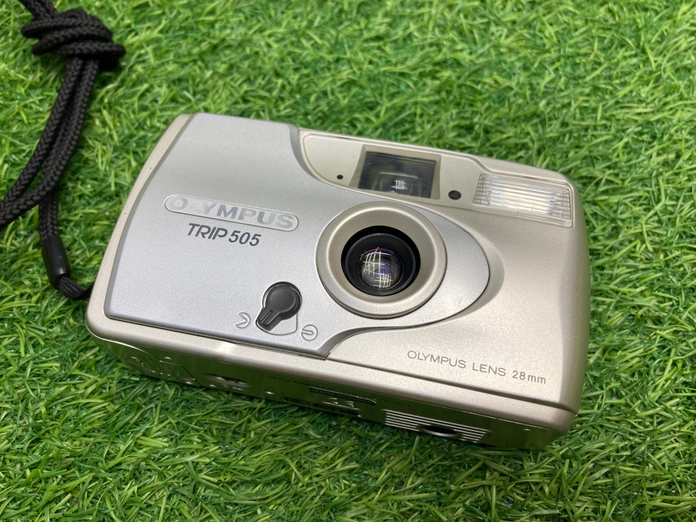 Olympus Trip 505