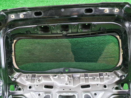 Стекло крышки багажника Chery Tiggo 7 Pro (20-нв)