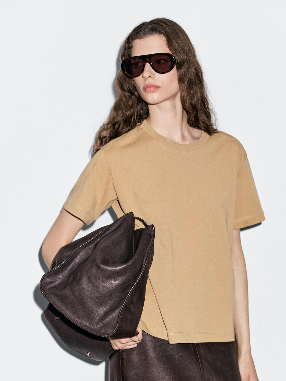 Massimo Dutti Футболка из 100% хлопка, цвет верблюжьей шерсти