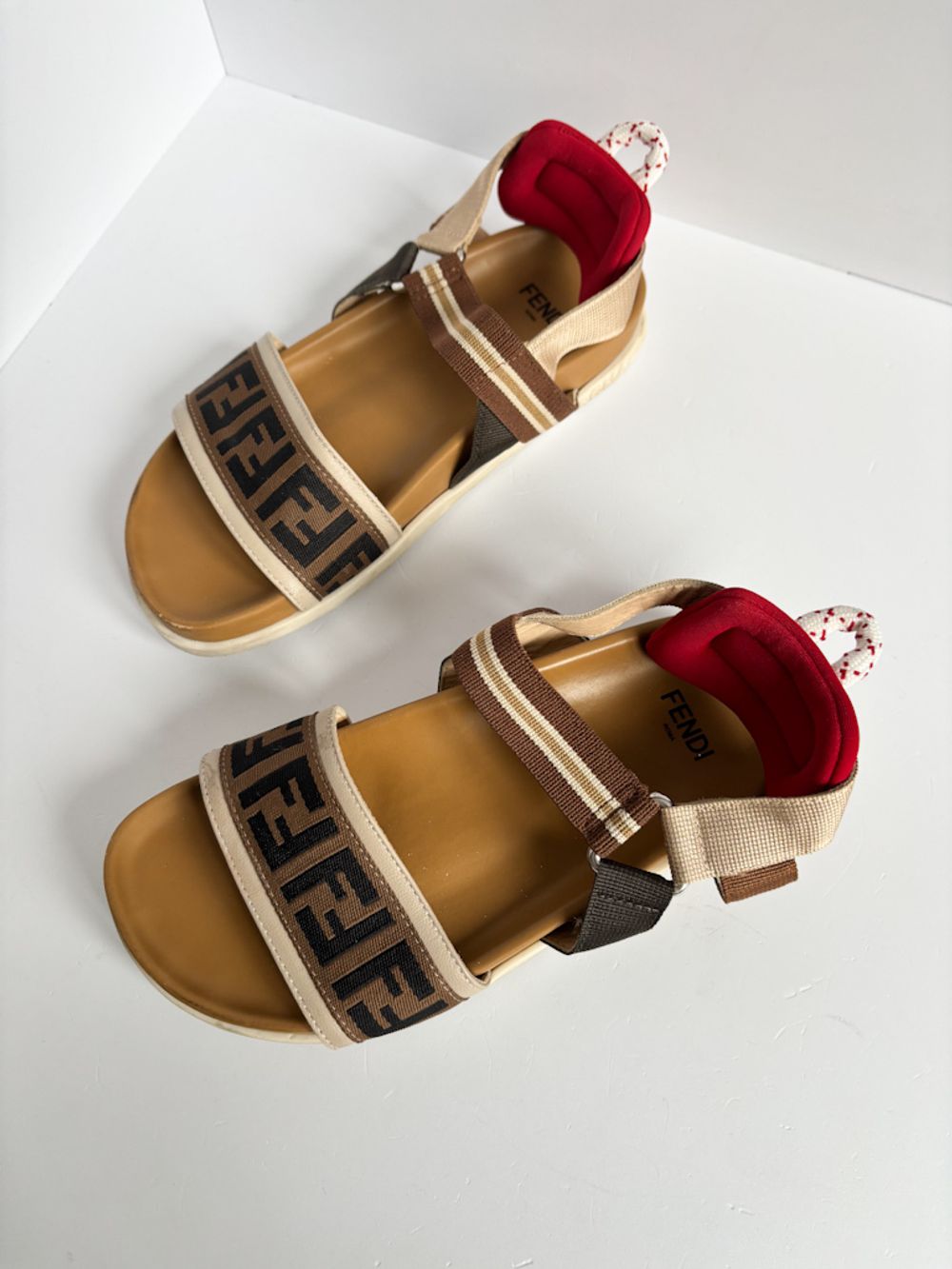 Комбинированные сандалии Fendi, 32