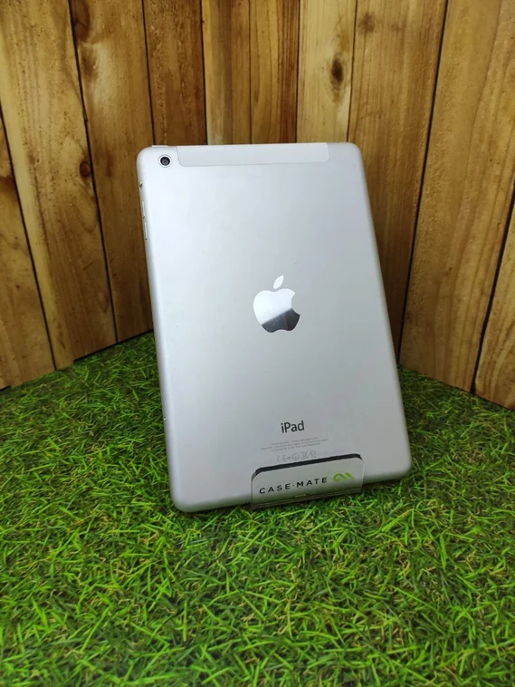 Планшет Apple iPad mini Wi-Fi A1455 16Gb (витринный)