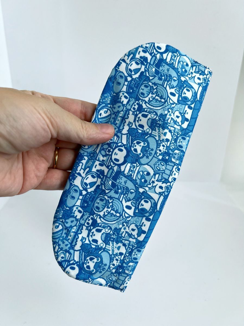 нагрудник непромокаемый двухсторонний для кормления