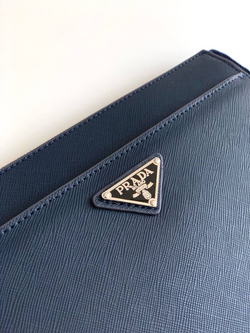 Клатч Prada
