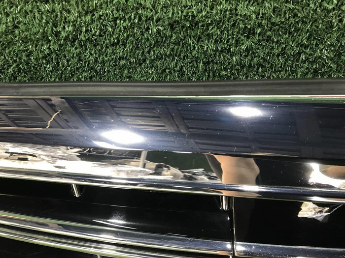 Решетка радиатора Mercedes S W222 (2017-2020) Maybach