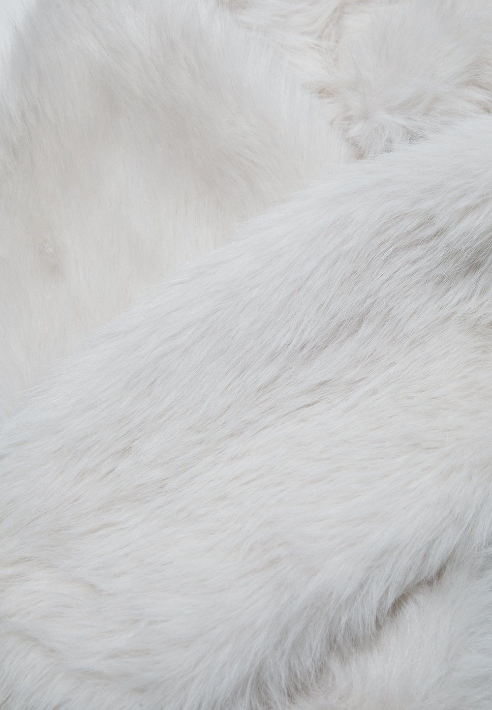 STRADIVARIUS Шарф из искусственного меха с помпонами, экрю