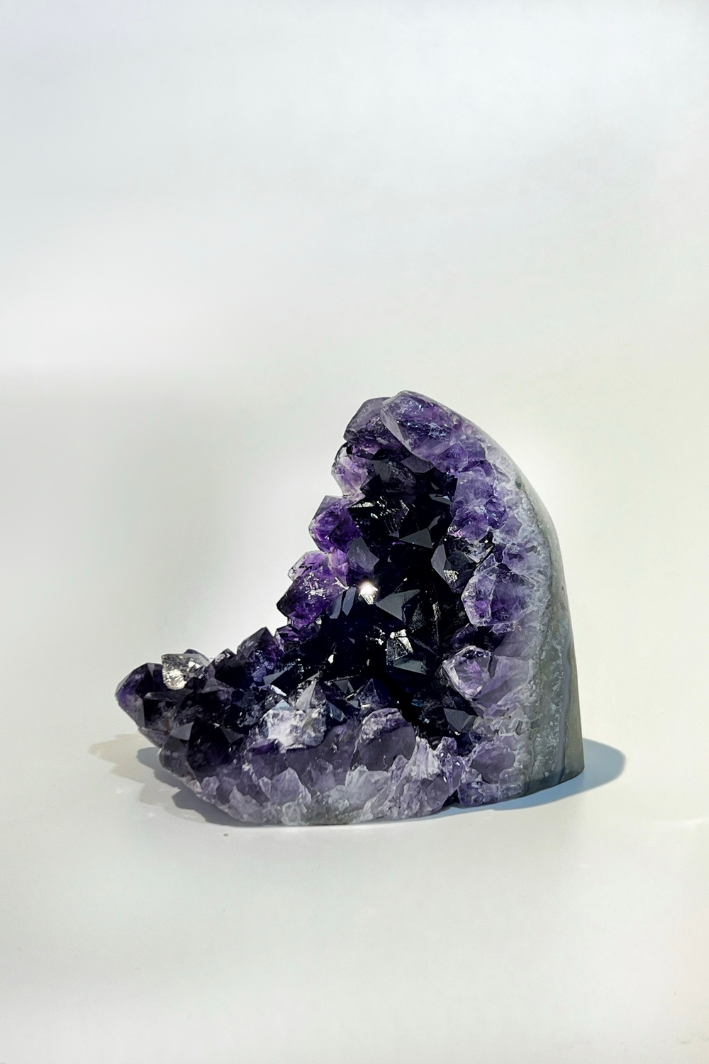 Аметист жеода M