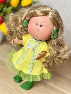 Кукла Nines виниловая 30см MIA в пакете (3000M2A)