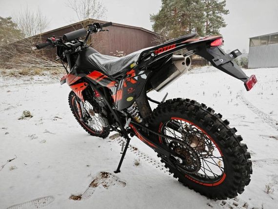 Мотоцикл кроссовый эндуро REGULMOTO ZR 300 PR