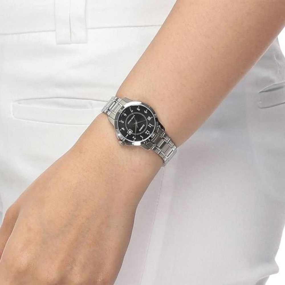 Женские наручные часы Casio Vintage LTP-V004D-1B