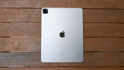 Apple iPad Pro 11 4th-Gen 5G (2022)