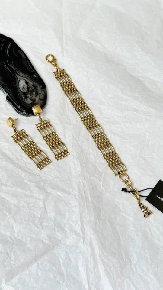 Браслет плоская цепь в винтажном стиле, оттенок золото антик