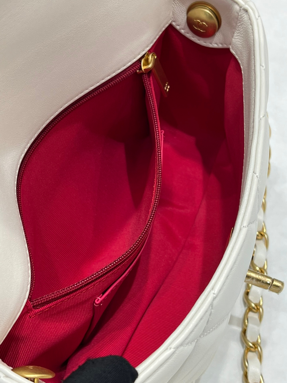 Chane1 Flap Bag 21 cm