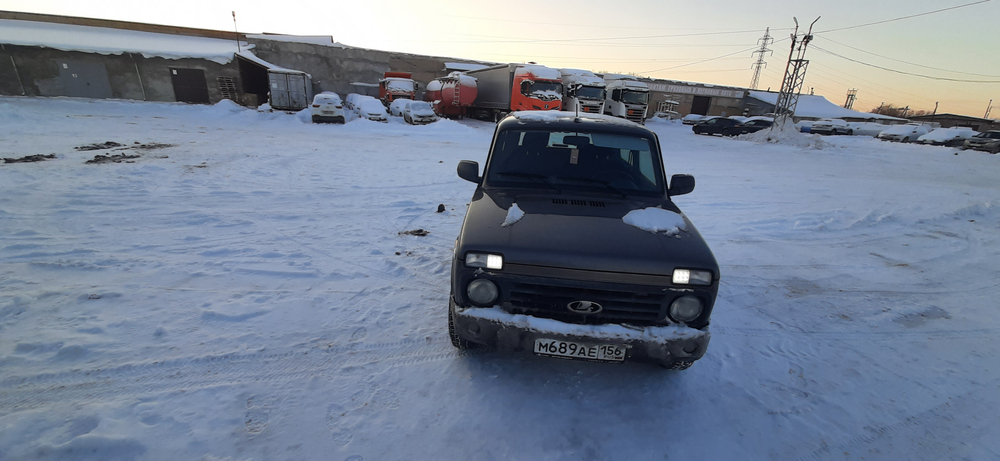 LADA 4X4 Urban 1.7 MT (83 л.с.)