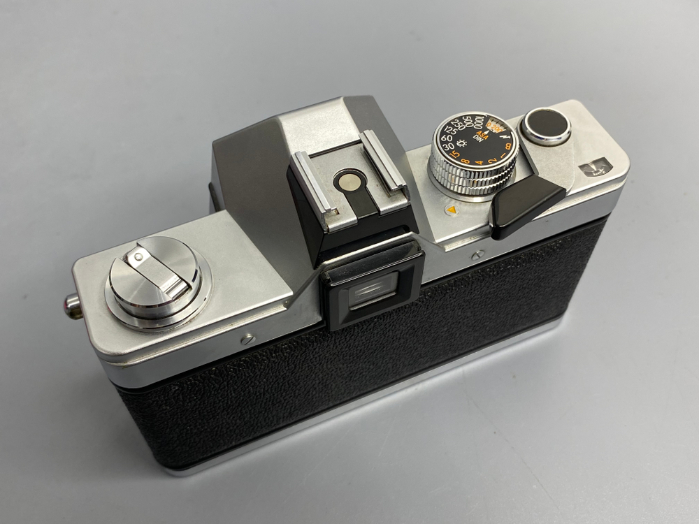 Praktica L2