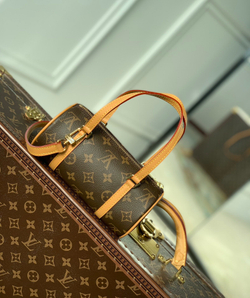 Louis Vuitton Papillon