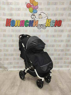 Коляска прогулочная Baballo Future 2024 черные блёски (белая рама)