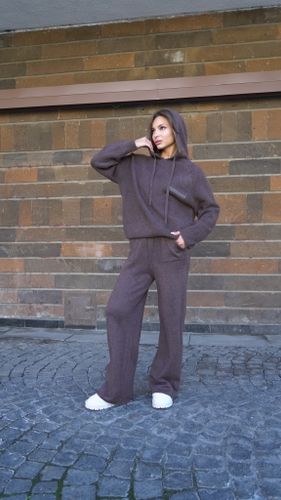 Костюм женский 8801 шоколад