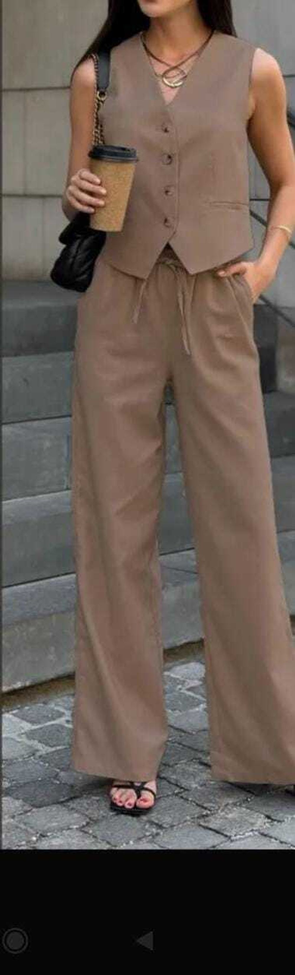 Брючный костюм