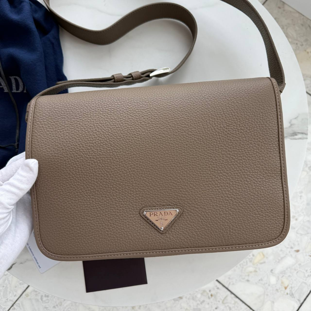 Сумка Prada