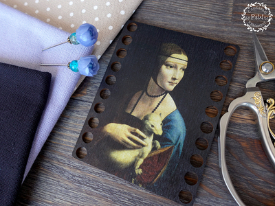 Органайзер "Дама с горностаем" на 20 цветов мулине