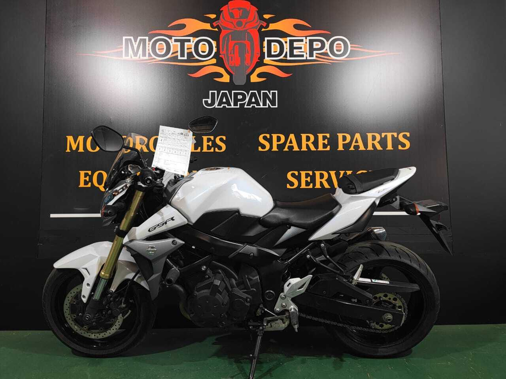 Suzuki GSR750A , 2015