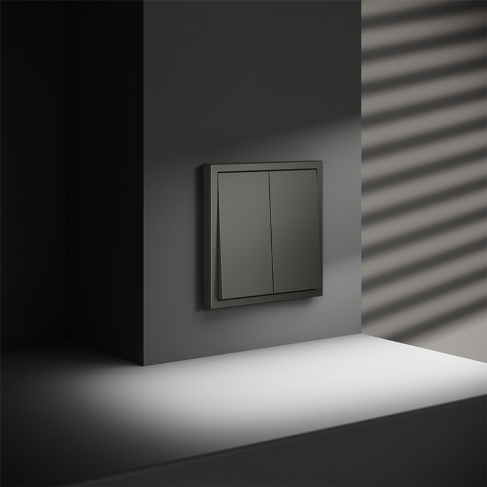 Перекрестный переключатель встраиваемый VOLTUM S70 двухклавишный 10А, (титан)