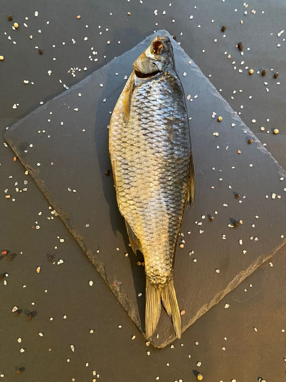 Плотва вяленая, слабосоленая, Ладожское озеро, собственное производство, 1000 грамм