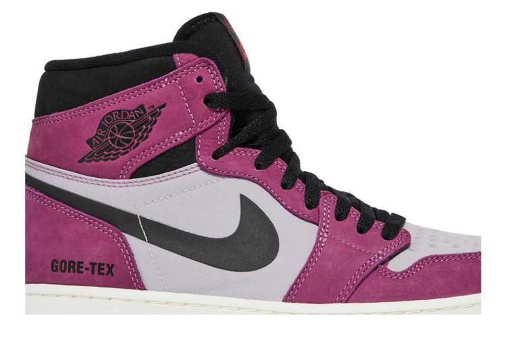 Кроссовки Jordan Air Jordan 1 Element Gore-Tex "Berry" 3M