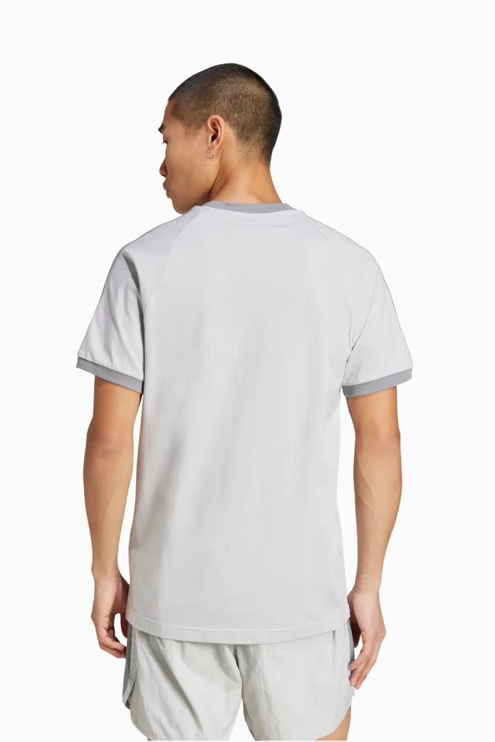 Футболка adidas Adicolor Classics 3-Stripes - серый