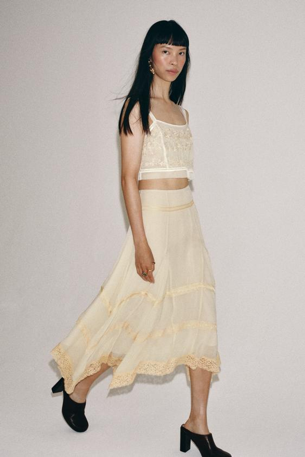 ZARA ЮБКА МИДИ С КРУЖЕВОМ — ZW COLLECTION, ЖЕЛТОВАТО-БЕЛЫЙ