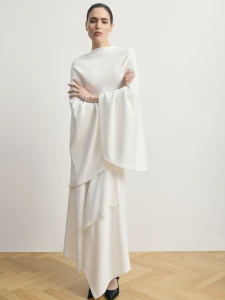 Пончо «Soft Flow» молочный