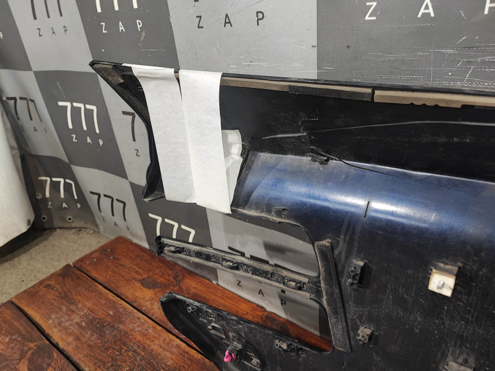 Накладка крышки багажника Genesis GV80 20-нв Б/У Оригинал 87311T6000