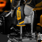 Набор инструментов, 1/2", 1/4", CrV, S2, пластиковый кейс, 100 предметов Denzel