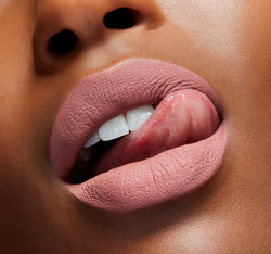 MAC Cosmetics Locked Kiss Ink 24HR Lipcolour - Стойкая матовая жидкая помада, 4 ml
