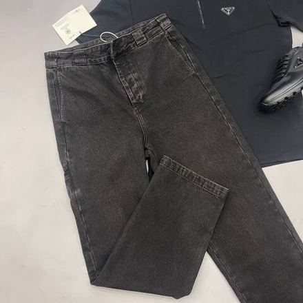 Джинсы Prada
