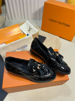 Louis Vuitton Mocassin