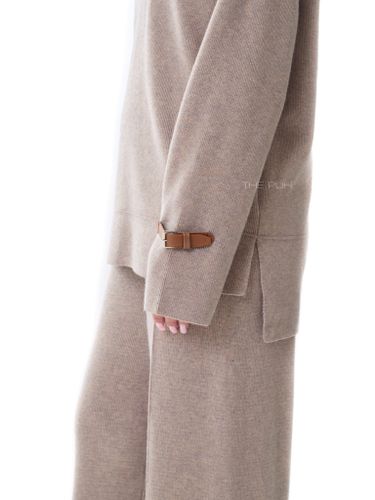 Трикотажный костюм с брюками цвета капучино