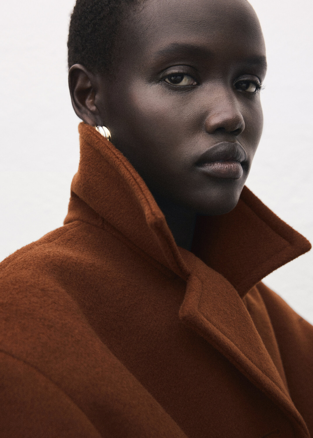 Пальто миди из смесовой шерсти с пуговицами