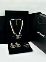 Брошь CHANEL