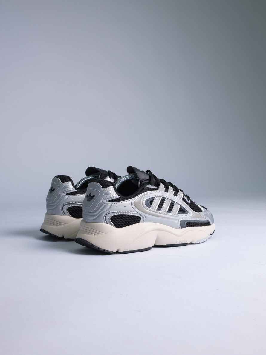 Кроссовки Adidas Ozmillen #IF4012 (чёрн.)