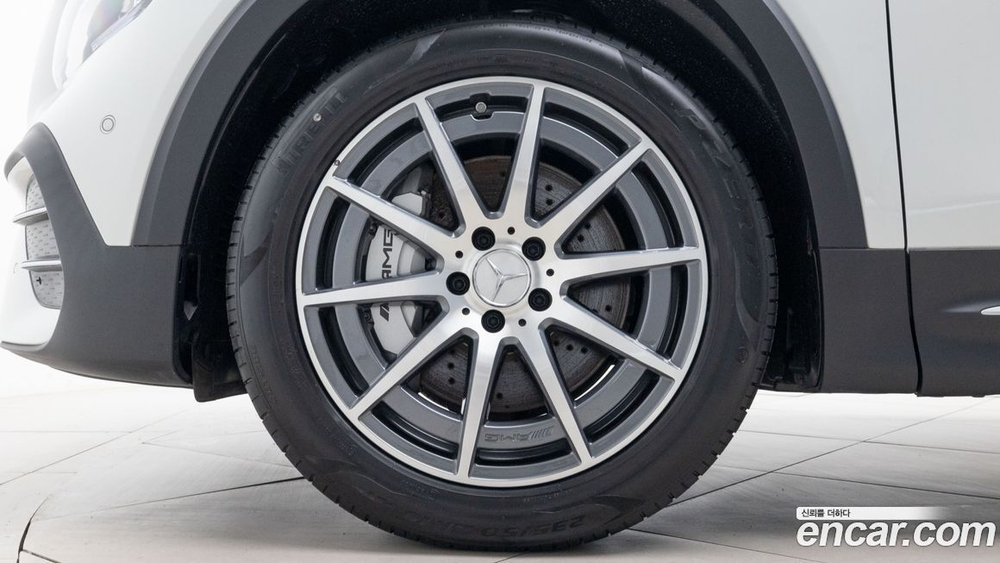 Mercedes-Benz GLB-Class X247 AMG GLB35 4MATIC (12.2023)