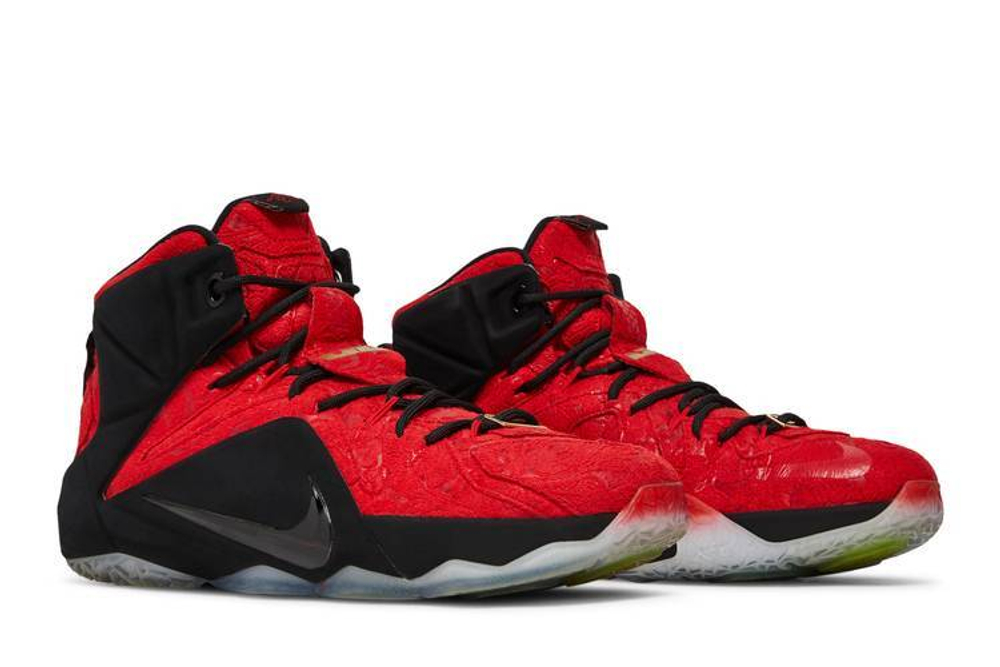 Кроссовки Nike Lebron 12 Ext King'S Cloak 12