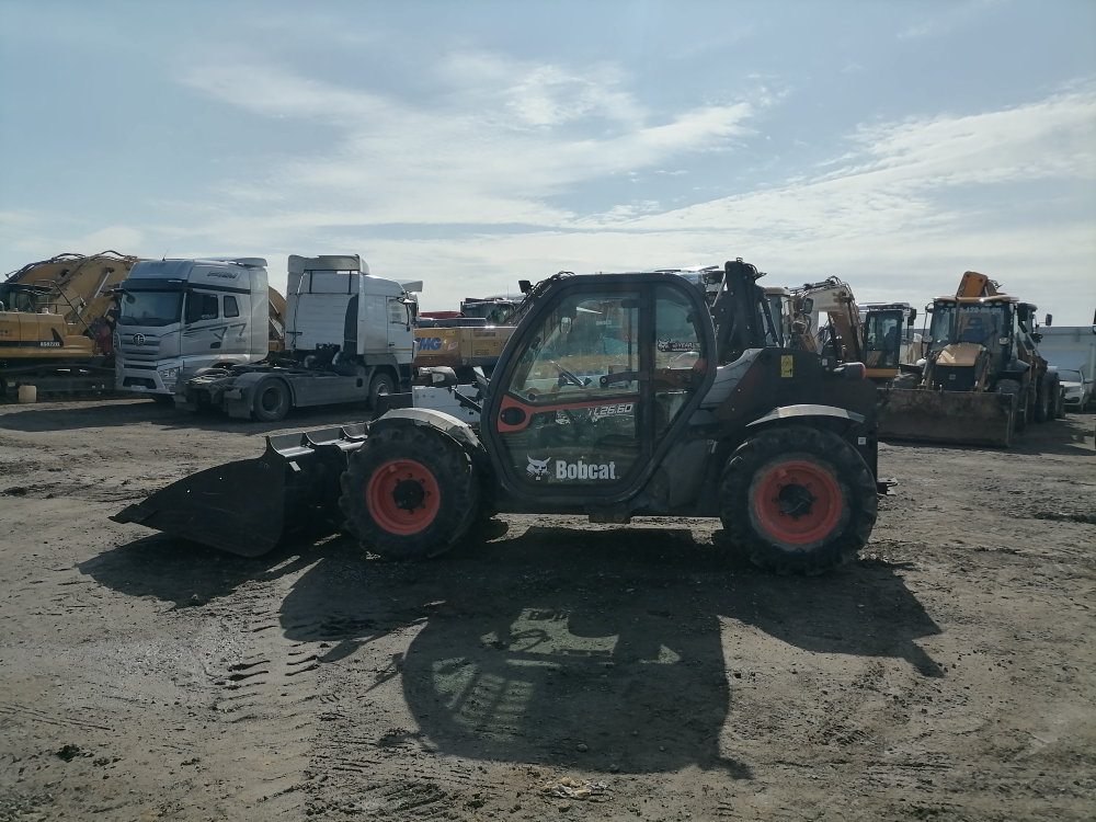 Bobcat TL* Телескопический погрузчик TL26.60DB (Дизельный, 4,4 л, 97 л.с., АТ)