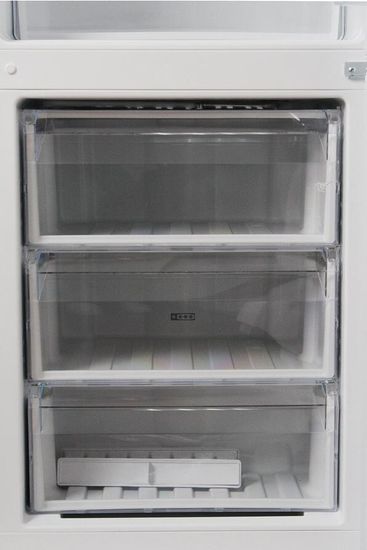 Холодильник Leran CBF 199