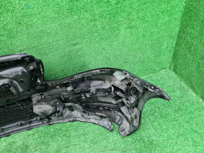 Бампер передний Mercedes E W213 16-21 AMG В сборе